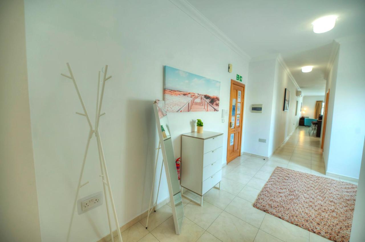 Modern 3Br Stylish & Spacious Apartment - Close To Sliema Promenade Gzira Zewnętrze zdjęcie