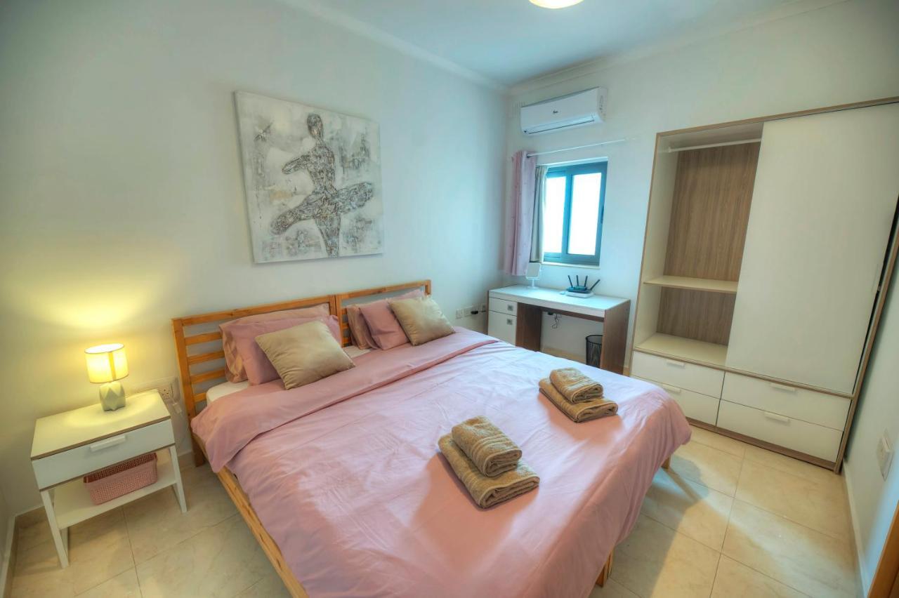 Modern 3Br Stylish & Spacious Apartment - Close To Sliema Promenade Gzira Zewnętrze zdjęcie