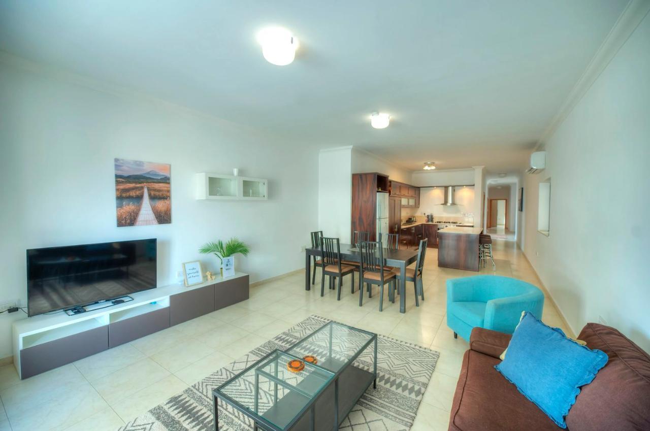 Modern 3Br Stylish & Spacious Apartment - Close To Sliema Promenade Gzira Zewnętrze zdjęcie