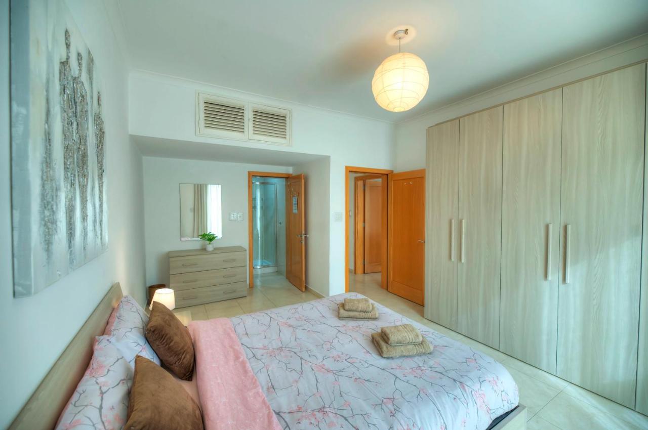 Modern 3Br Stylish & Spacious Apartment - Close To Sliema Promenade Gzira Zewnętrze zdjęcie