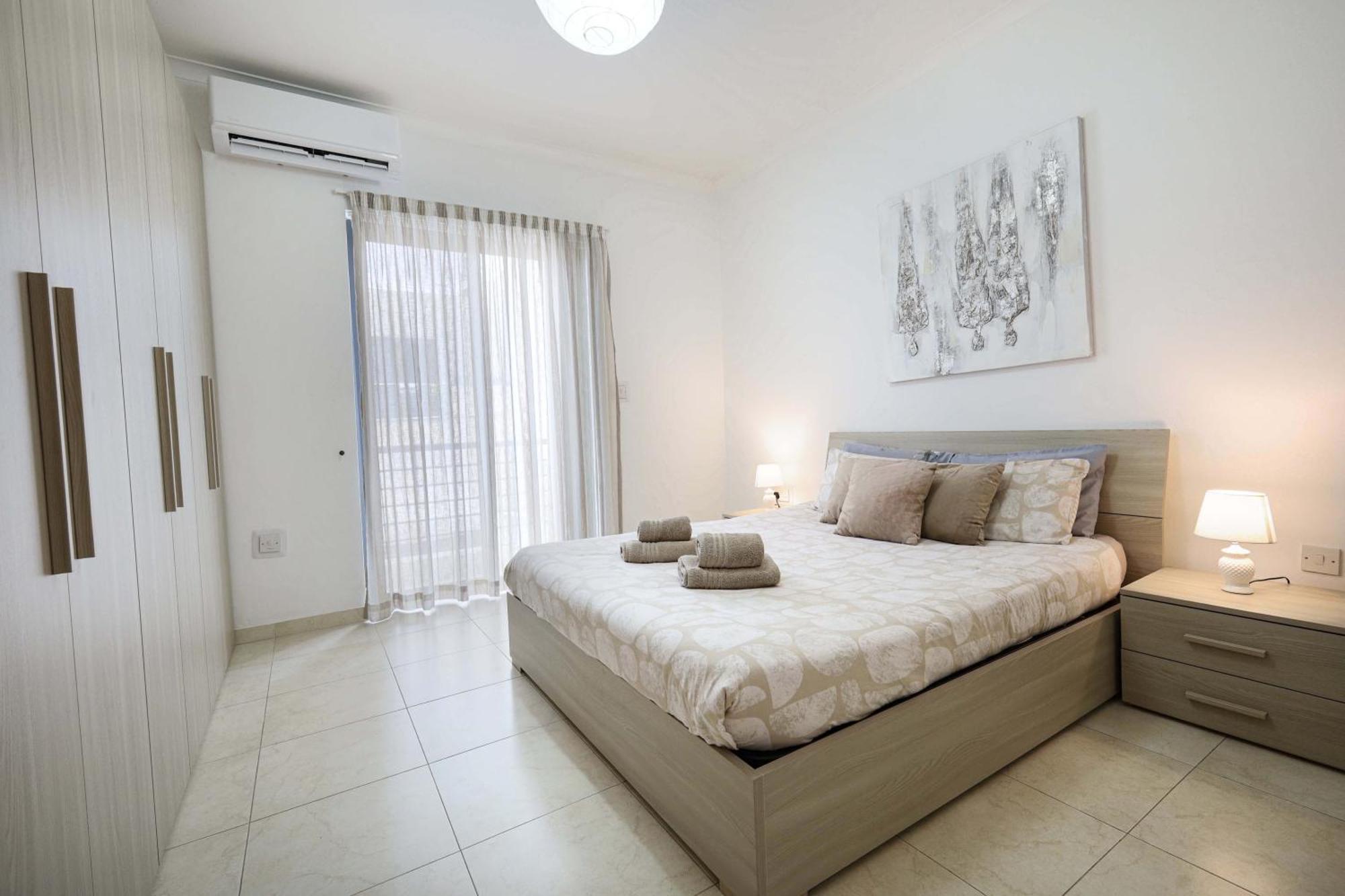 Modern 3Br Stylish & Spacious Apartment - Close To Sliema Promenade Gzira Zewnętrze zdjęcie