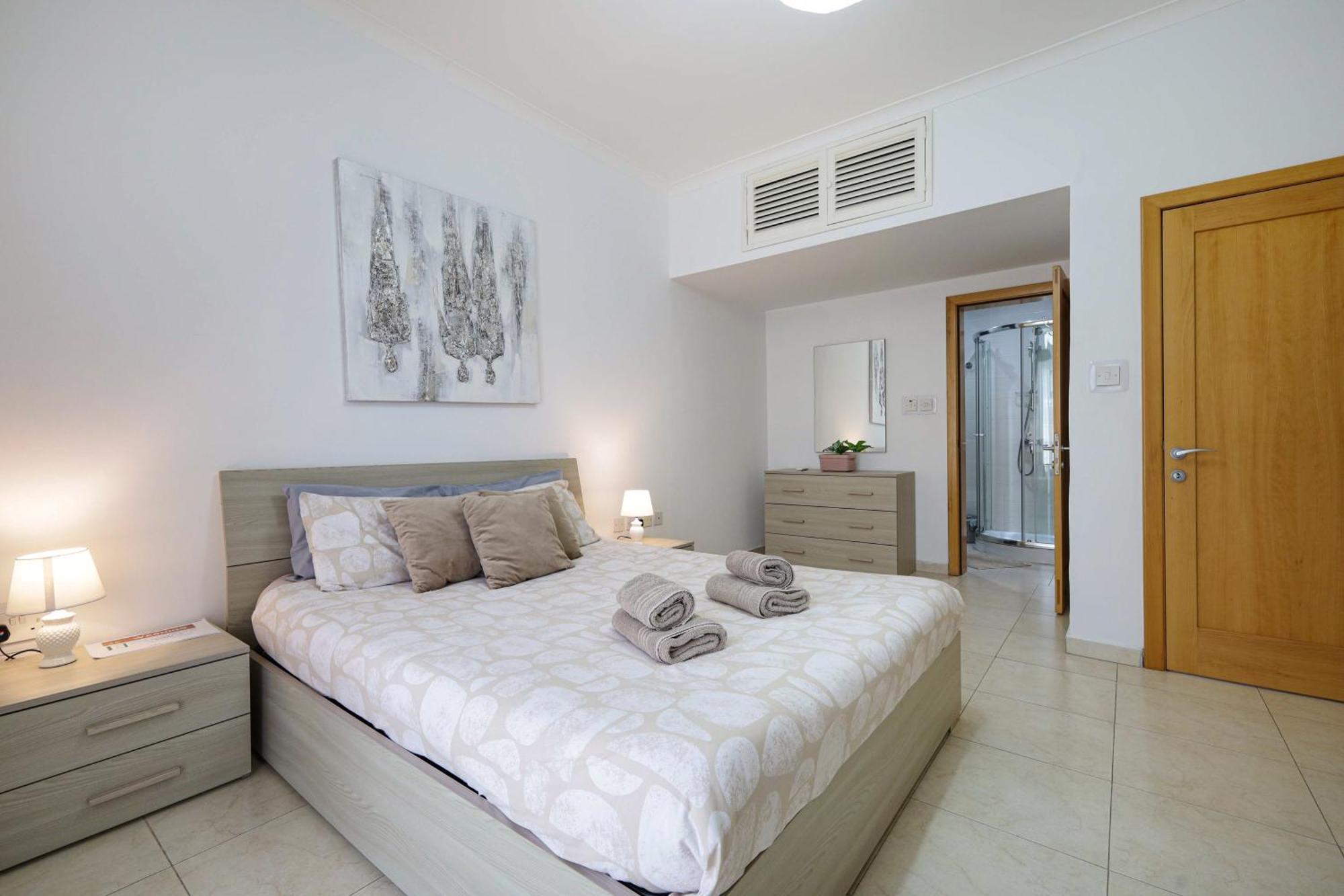 Modern 3Br Stylish & Spacious Apartment - Close To Sliema Promenade Gzira Zewnętrze zdjęcie