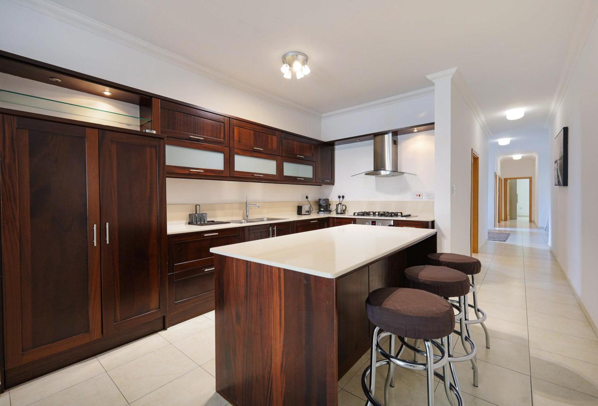 Modern 3Br Stylish & Spacious Apartment - Close To Sliema Promenade Gzira Zewnętrze zdjęcie