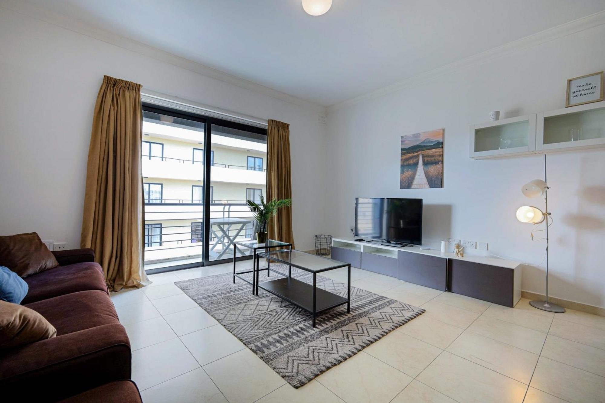 Modern 3Br Stylish & Spacious Apartment - Close To Sliema Promenade Gzira Zewnętrze zdjęcie