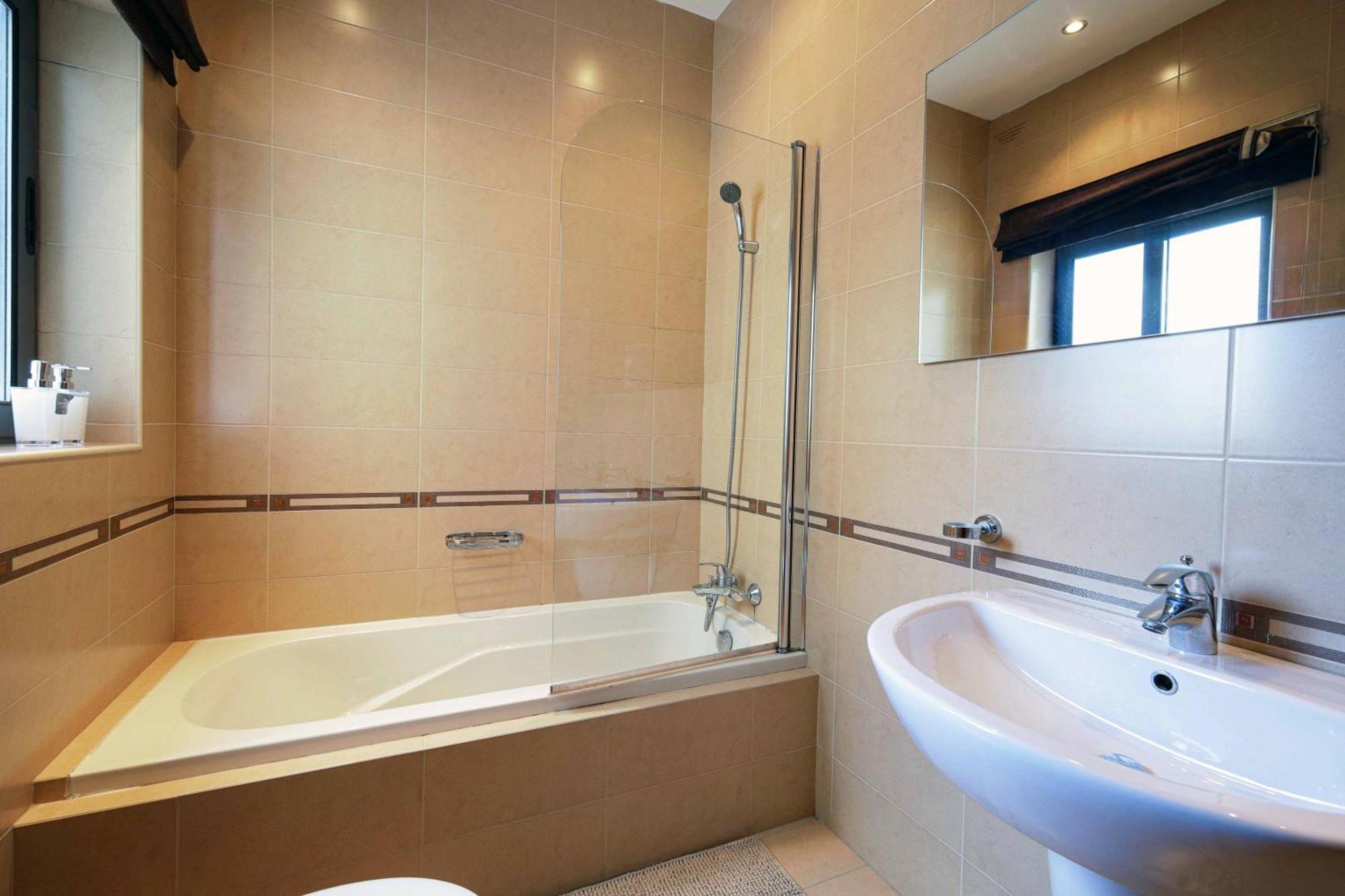 Modern 3Br Stylish & Spacious Apartment - Close To Sliema Promenade Gzira Zewnętrze zdjęcie
